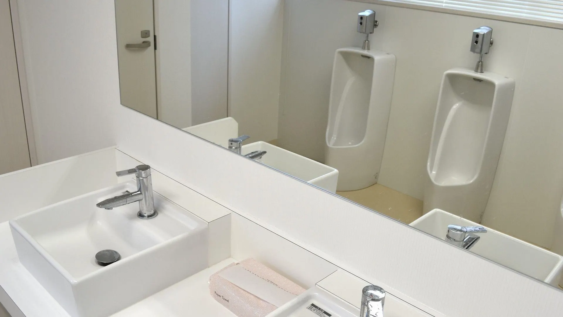 1 Night 1980 Hostel Tokyo Asakusa Simple Stay اليابان